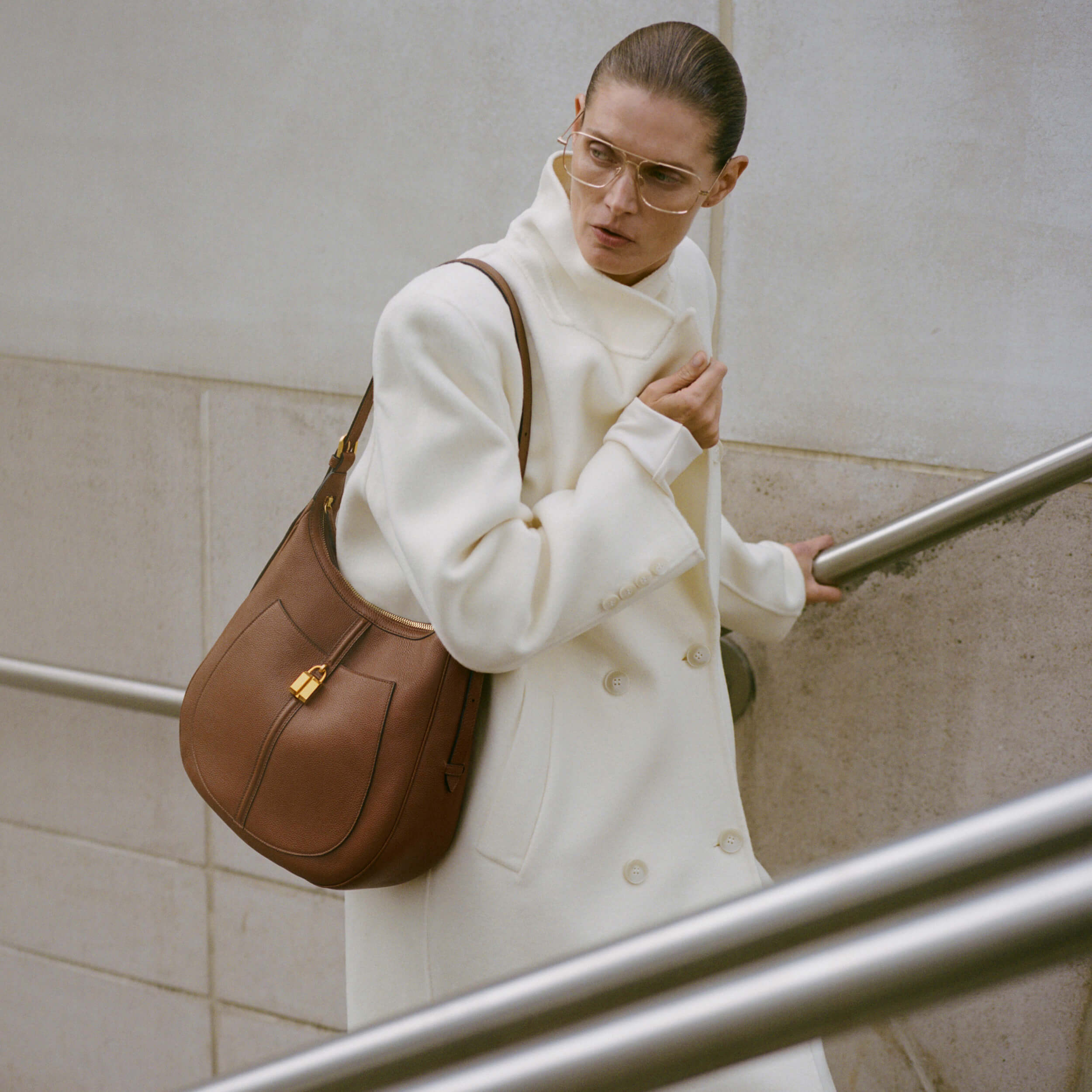 Le sac hobo Siena - beige à petit grain