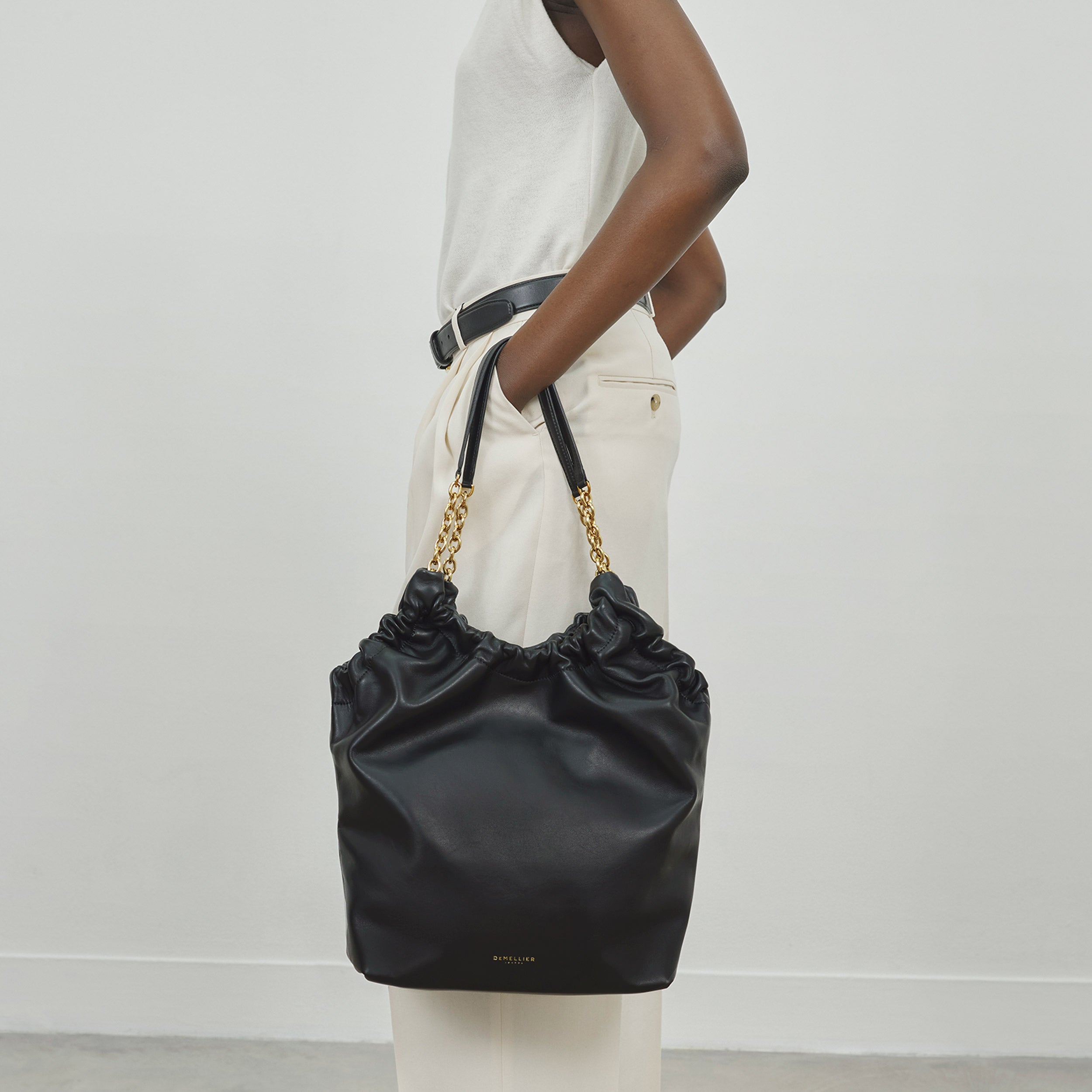The Miami - warmes Raffia schwarz glatt