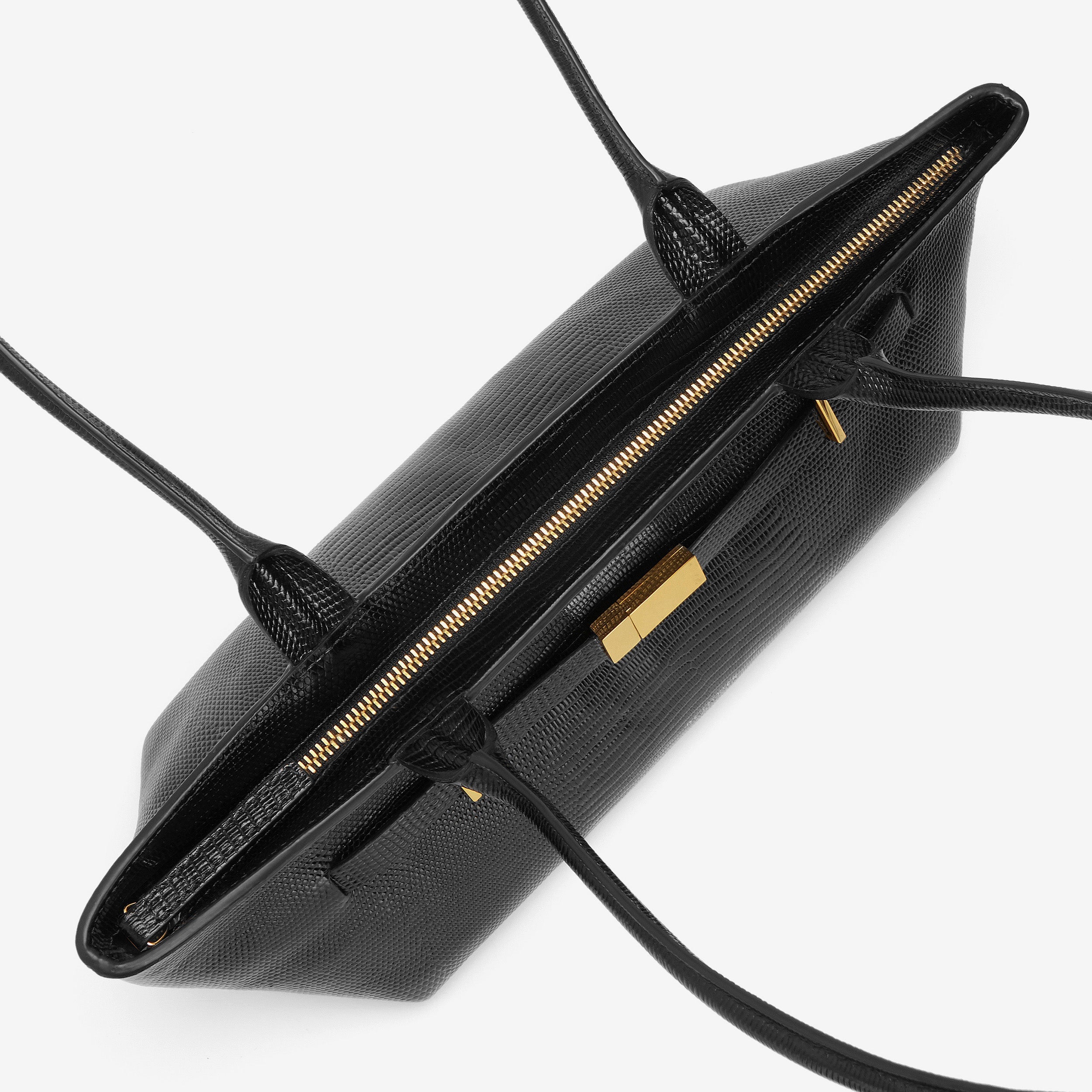 The New York Shoulder - black lizard-effect