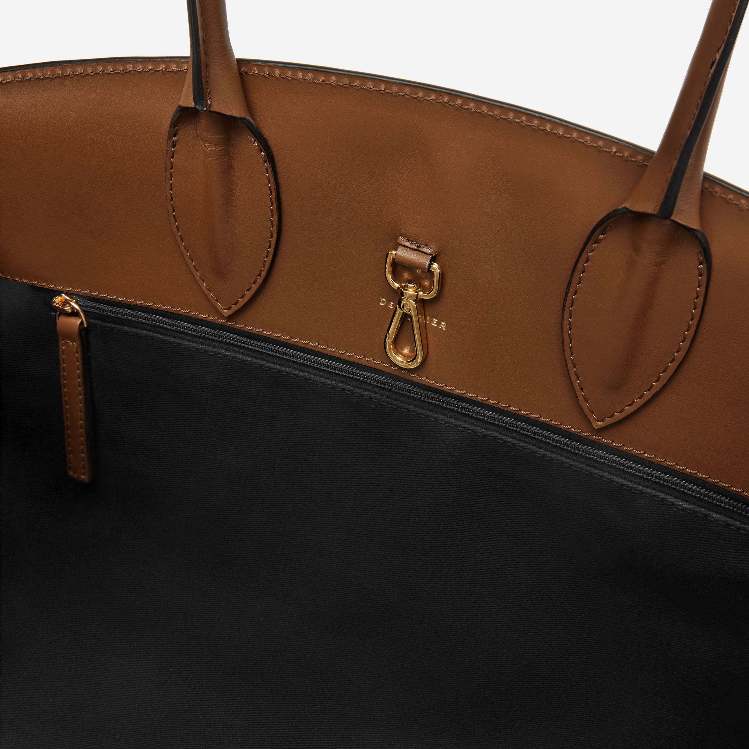 The Hudson - warm raffia tan smooth