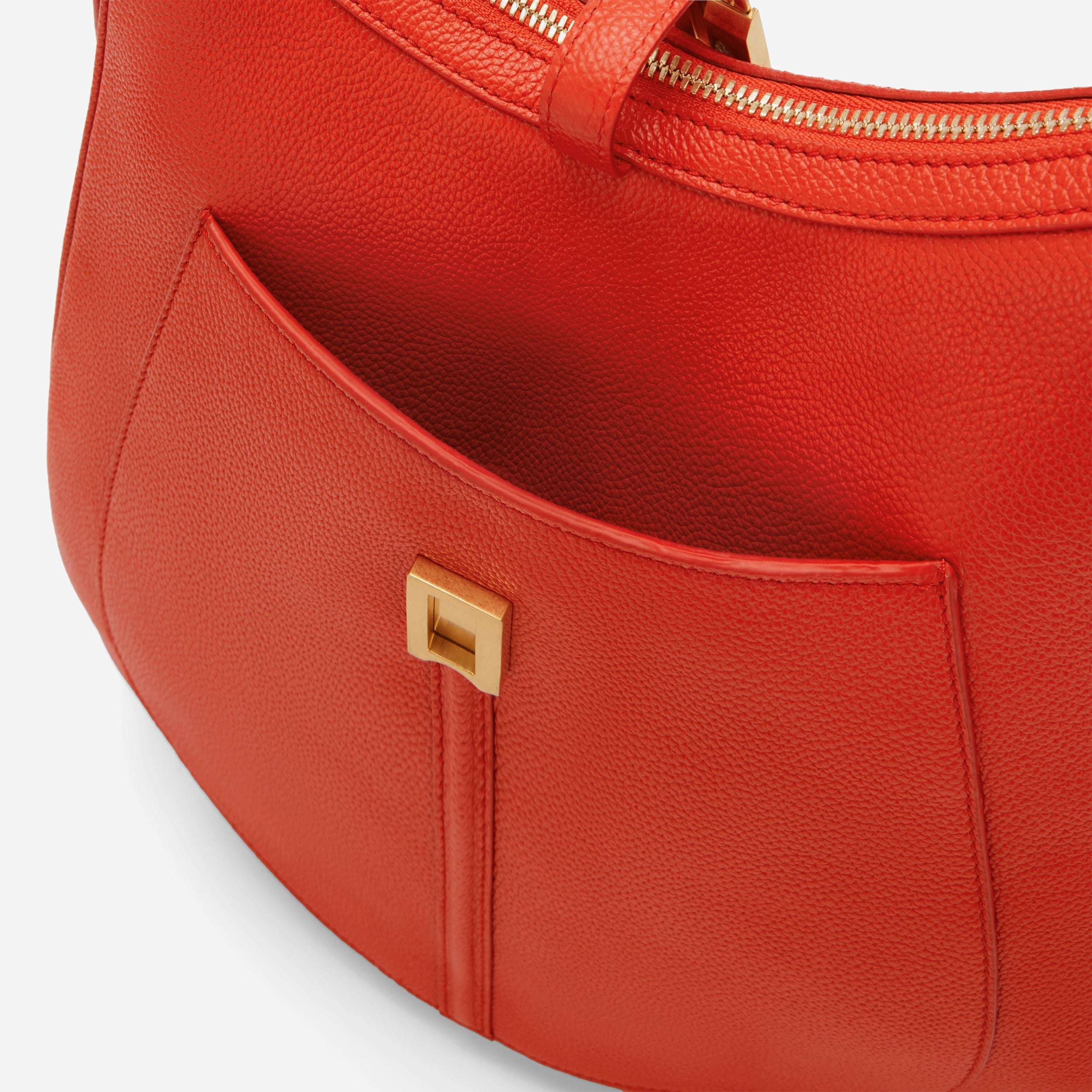 Le sac hobo Siena - rouge coquelicot à petits grains 