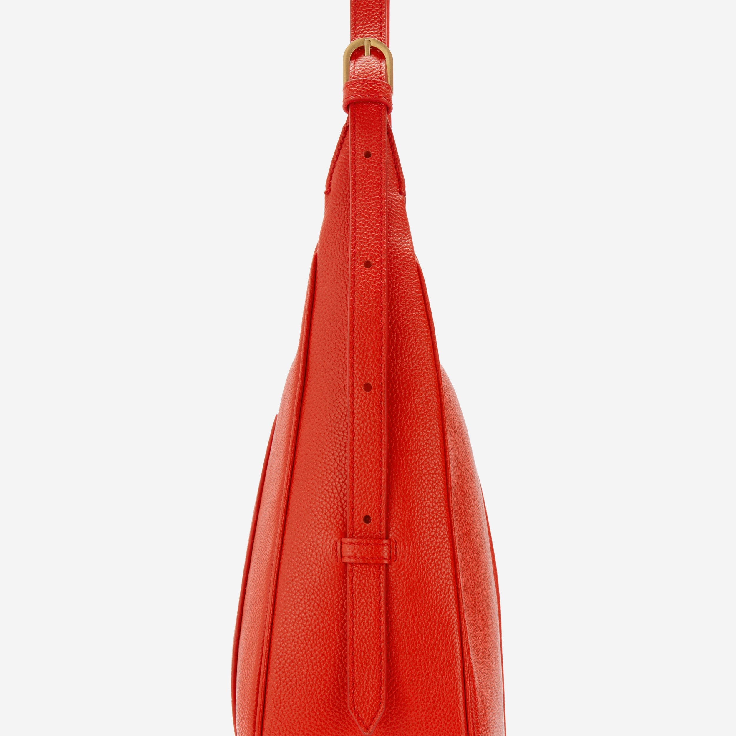 Le sac hobo Siena - rouge coquelicot à petits grains 