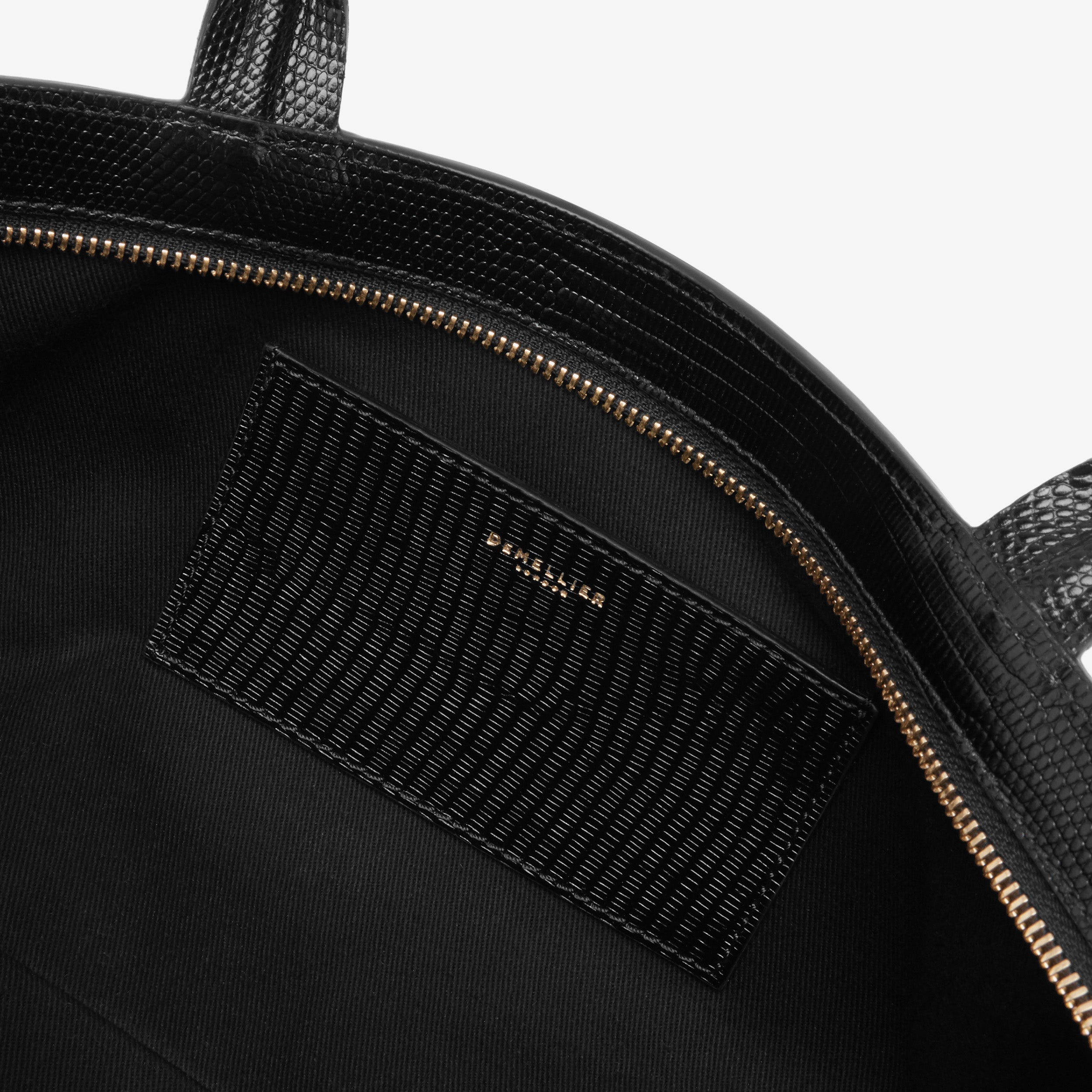 The New York Shoulder - black lizard-effect